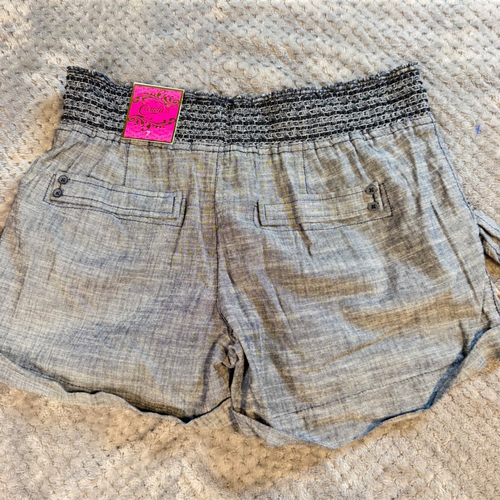 Candies Womens Smocked Waist Shorts Blue Chambray Side Tie CC41C04D Size 7 NWT - Picture 7 of 9
